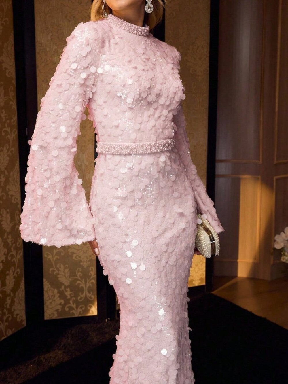 Pink Elegant Women's Mermaid Formal Dress with Pearl Neckline and Flared Sleeves - Picture 4 of 6